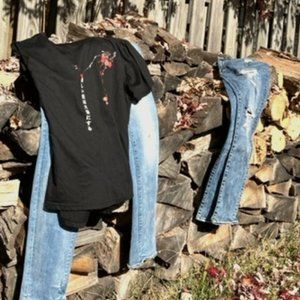 Ameircan Eagle Jeans 29x30 (3 pair), 30 x 32 (1), 30X34 (1)